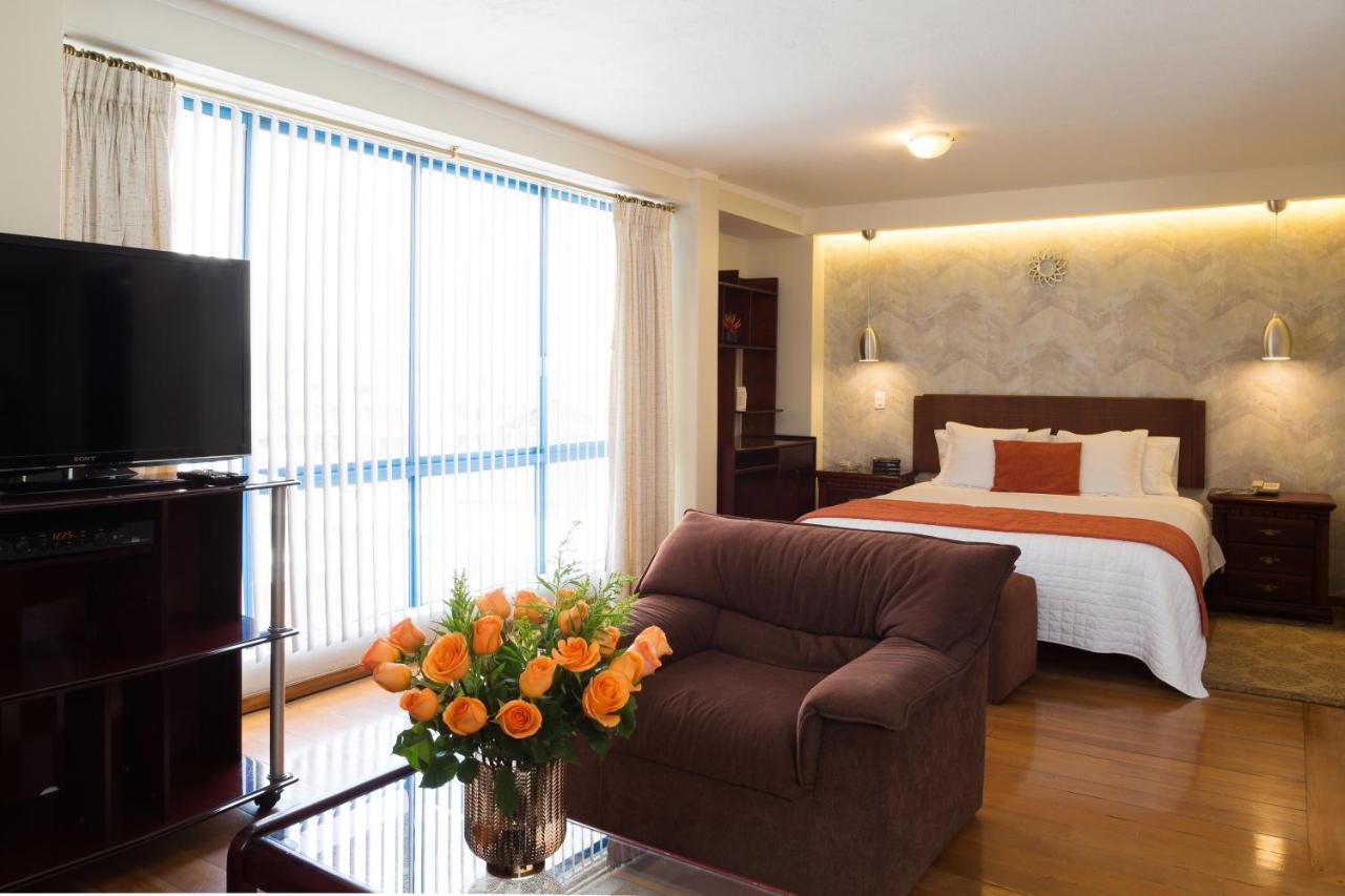 Suites Metropoli Quito Zewnętrze zdjęcie