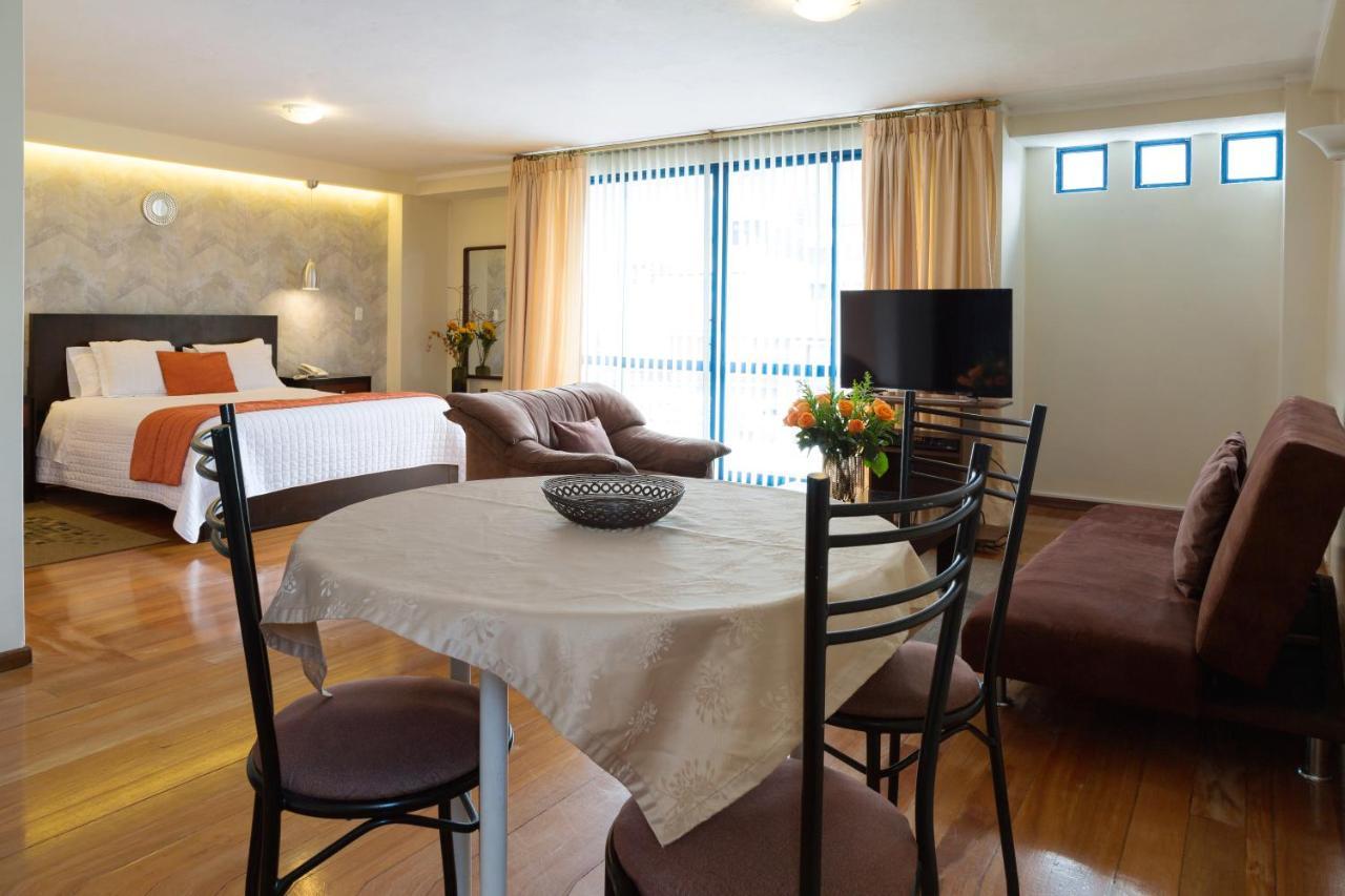 Suites Metropoli Quito Zewnętrze zdjęcie