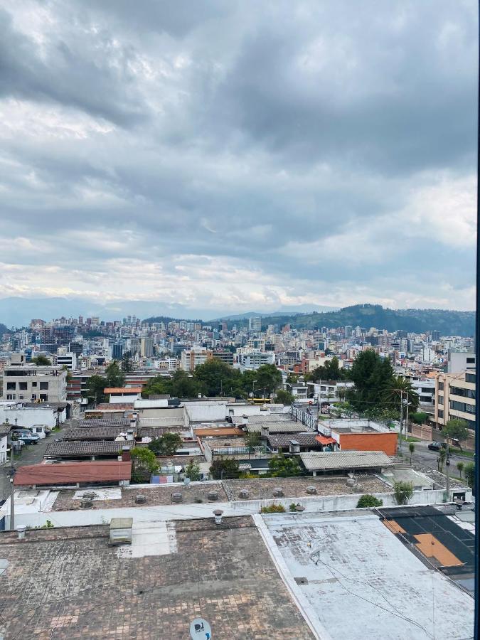 Suites Metropoli Quito Zewnętrze zdjęcie