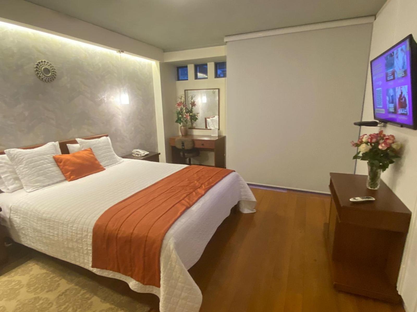 Suites Metropoli Quito Zewnętrze zdjęcie