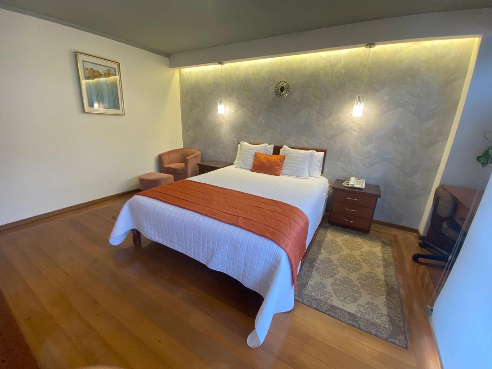 Suites Metropoli Quito Zewnętrze zdjęcie