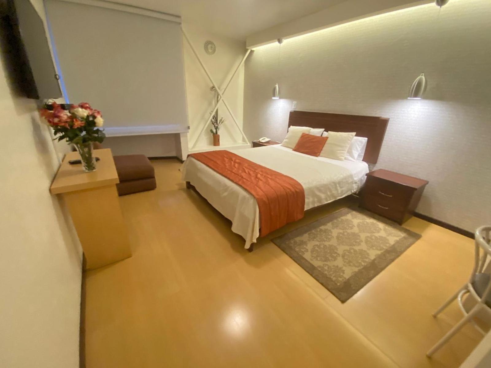 Suites Metropoli Quito Zewnętrze zdjęcie