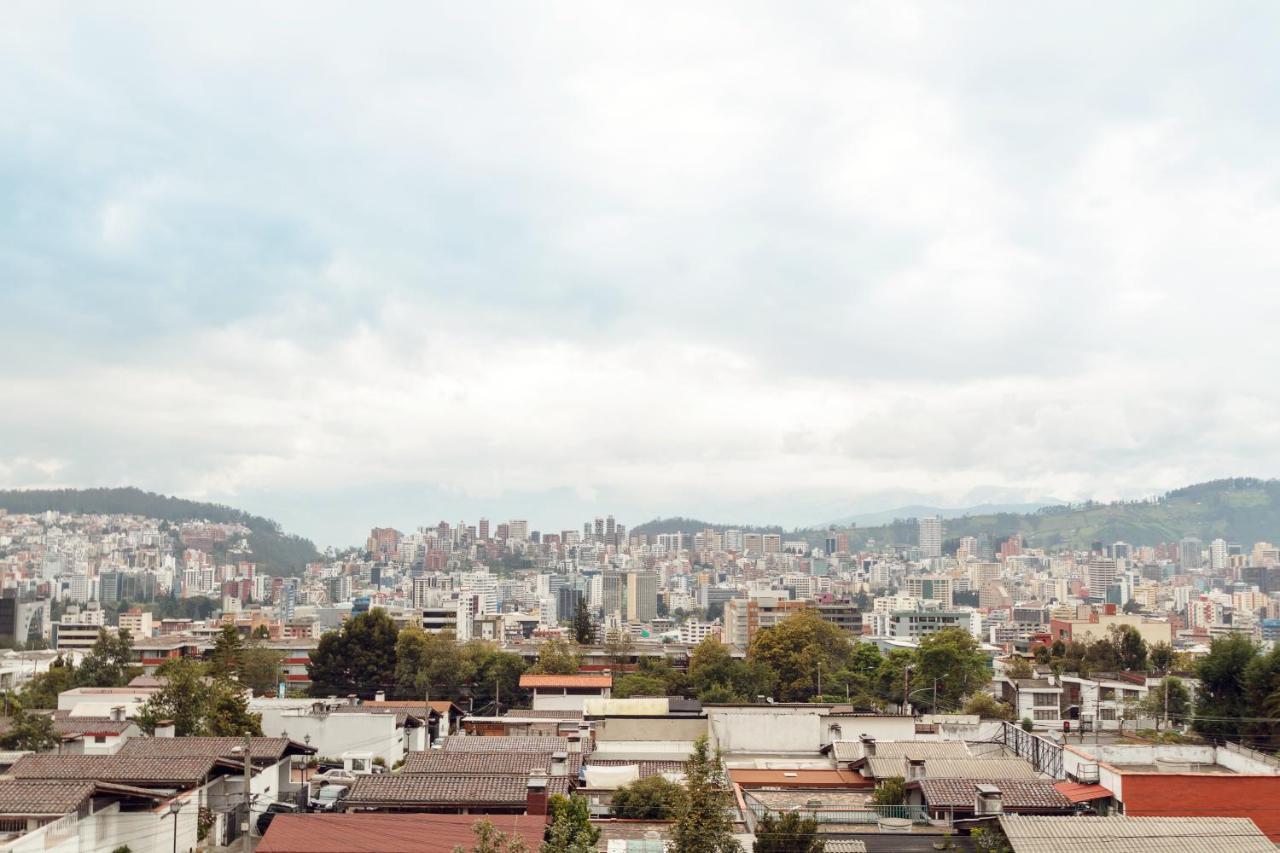Suites Metropoli Quito Zewnętrze zdjęcie
